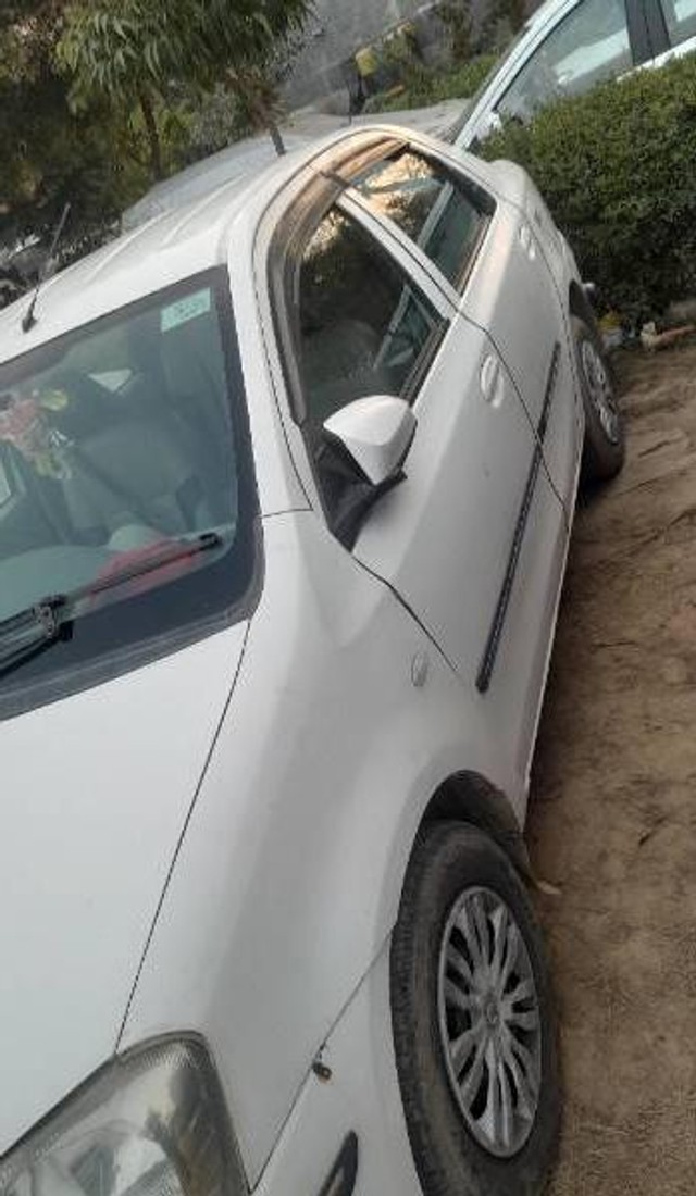 Second-hand 2015 Toyota Etios GD for sale in Firozabad-3