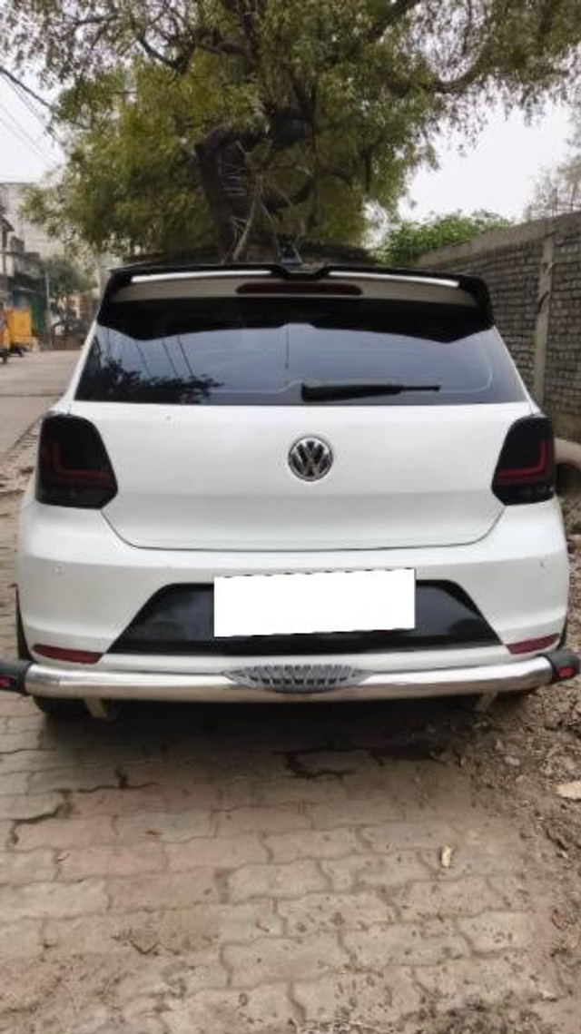 Second-hand 2012 Volkswagen Polo Petrol Comfortline 1.2L for sale in Gaya-2