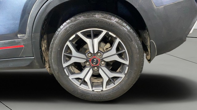 Second-hand 2020 Kia Seltos GTX for sale in Kolkata-27