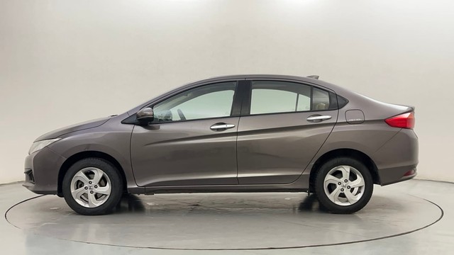 Second-hand 2016 Honda City VX MT for sale in Mysore-6