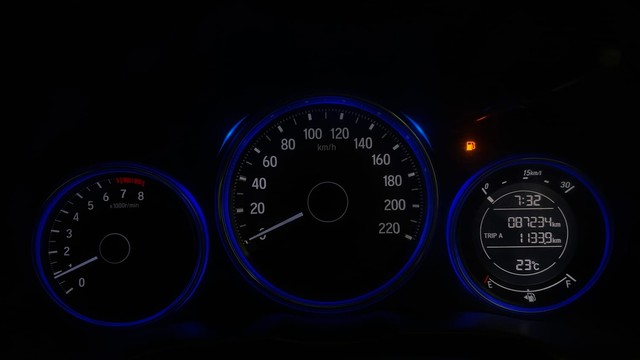 Second-hand 2016 Honda City VX MT for sale in Mysore-13