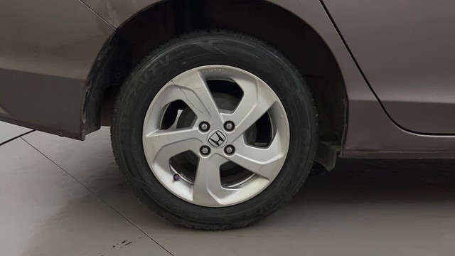 Second-hand 2016 Honda City VX MT for sale in Mysore-18