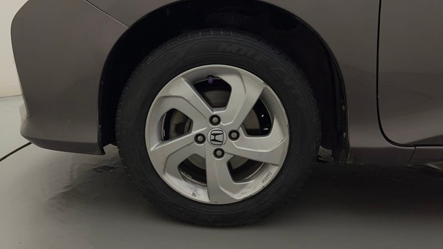 Second-hand 2016 Honda City VX MT for sale in Mysore-20