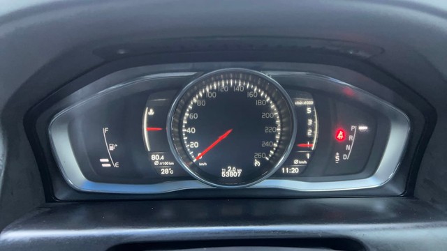 Second-hand 2016 Volvo XC60 Momentum D4 for sale in Hyderabad-13