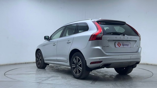 Second-hand 2016 Volvo XC60 Momentum D4 for sale in Hyderabad-5