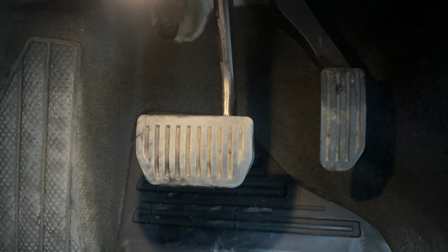 Second-hand 2016 Volvo XC60 Momentum D4 for sale in Hyderabad-14