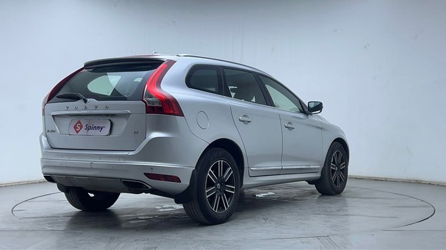 Second-hand 2016 Volvo XC60 Momentum D4 for sale in Hyderabad-3