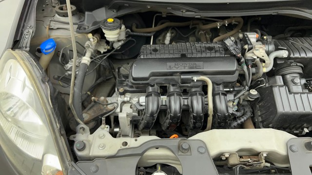 Second-hand 2016 Honda Amaze S i-VTEC for sale in Ahmedabad-26