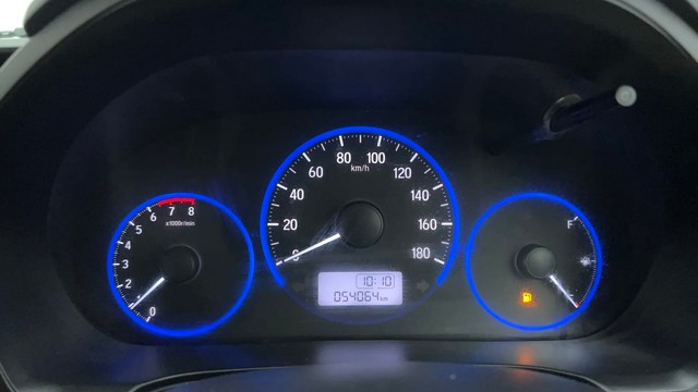 Second-hand 2016 Honda Amaze S i-VTEC for sale in Ahmedabad-13