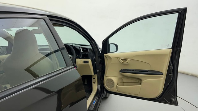 Second-hand 2016 Honda Amaze S i-VTEC for sale in Ahmedabad-16