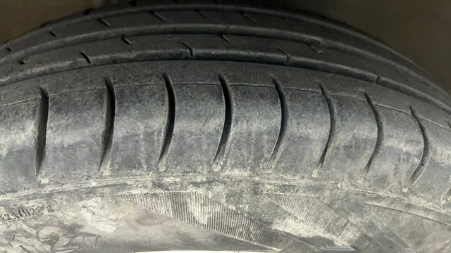 Second-hand 2018 Maruti Alto 800 LXi for sale in Ahmedabad-25