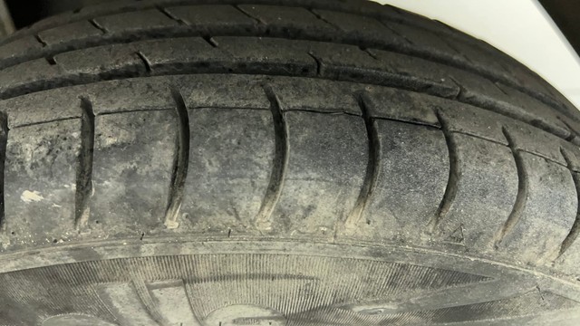 Second-hand 2018 Maruti Alto 800 LXi for sale in Ahmedabad-23