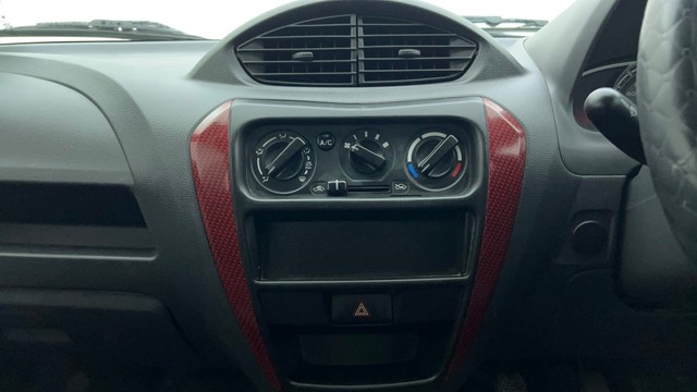 Second-hand 2018 Maruti Alto 800 LXi for sale in Ahmedabad-30