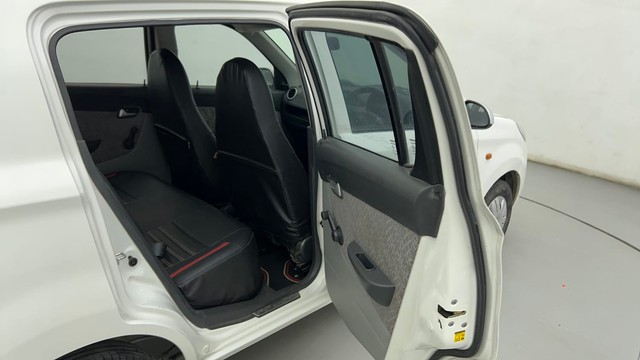 Second-hand 2018 Maruti Alto 800 LXi for sale in Ahmedabad-35