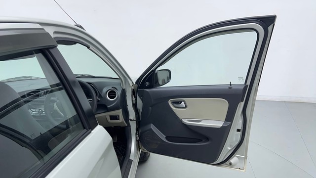 Second-hand 2017 Maruti Alto K10 VXI for sale in Noida-16