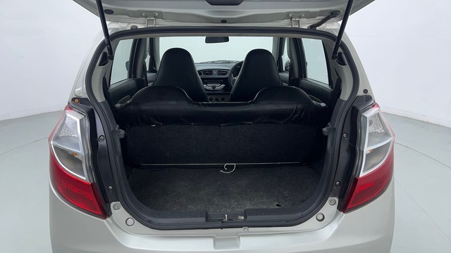 Second-hand 2017 Maruti Alto K10 VXI for sale in Noida-9