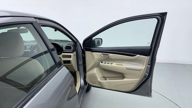 Second-hand 2017 Maruti Ciaz Delta Diesel for sale in Ghaziabad-16