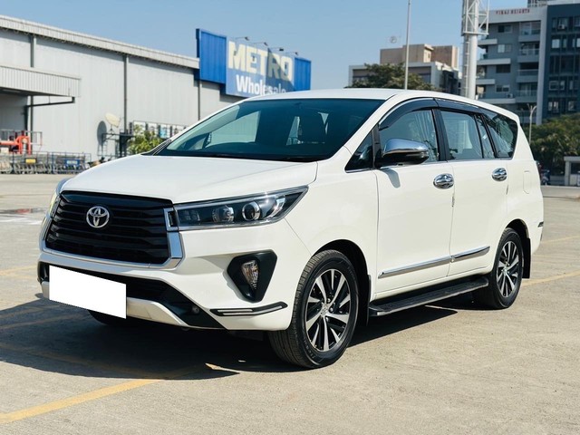 Second-hand 2021 Toyota Innova Crysta 2.4 ZX 7 STR for sale in Nashik-4