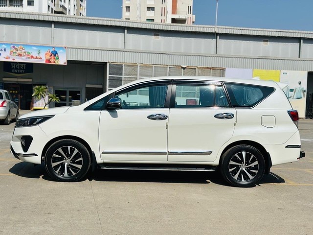Second-hand 2021 Toyota Innova Crysta 2.4 ZX 7 STR for sale in Nashik-3