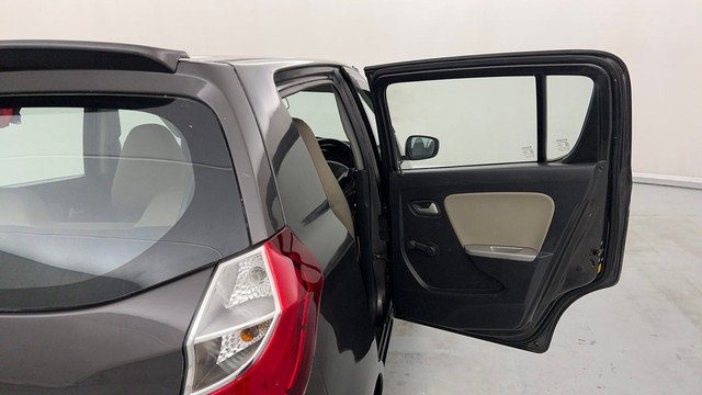 Second-hand 2017 Maruti Alto K10 VXI for sale in Lucknow-27