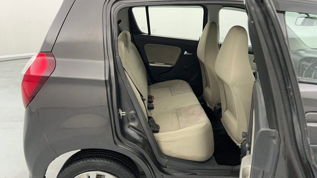 Second-hand 2017 Maruti Alto K10 VXI for sale in Lucknow-32