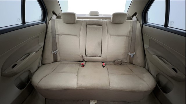 Second-hand 2016 Maruti Swift Dzire VDI for sale in Lucknow-25