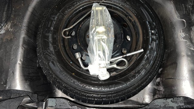 Second-hand 2016 Maruti Swift Dzire VDI for sale in Lucknow-21