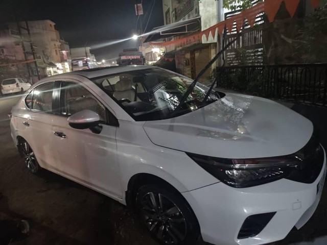 Second-hand 2021 Honda City ZX CVT for sale in Raipur-3