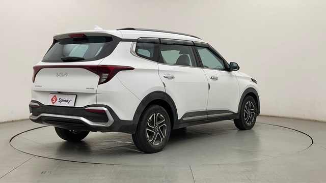 Second-hand 2022 Kia Carens Luxury Plus Diesel AT 6 STR for sale in Thane-3