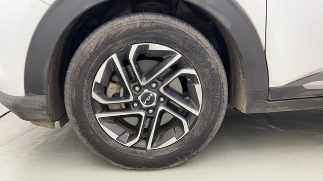 Second-hand 2022 Kia Carens Luxury Plus Diesel AT 6 STR for sale in Thane-20