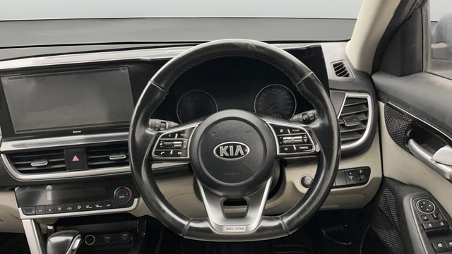 Second-hand 2021 Kia Seltos HTX IVT for sale in Greater Noida-12