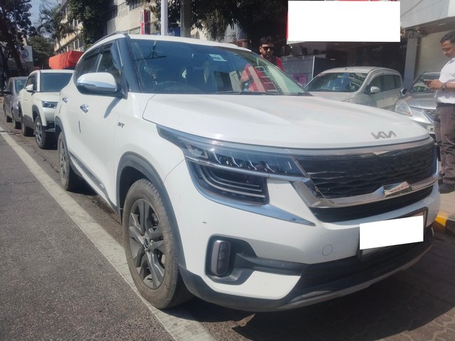 Second-hand 2023 Kia Seltos HTX IVT for sale in Pune-3