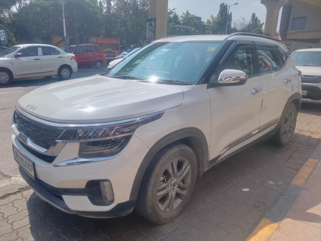 Second-hand 2023 Kia Seltos HTX IVT for sale in Pune-4
