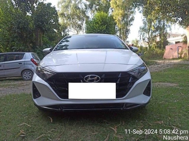 Second-hand 2023 Hyundai i20 Sportz IVT for sale in Jammu-2