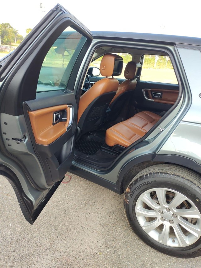 Second-hand 2016 Land Rover Discovery Sport SD4 HSE Luxury for sale in Ludhiana-6