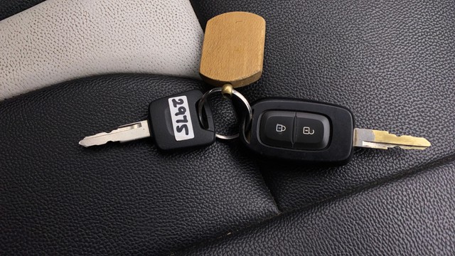 Second-hand 2021 Datsun RediGO T for sale in Chennai-21