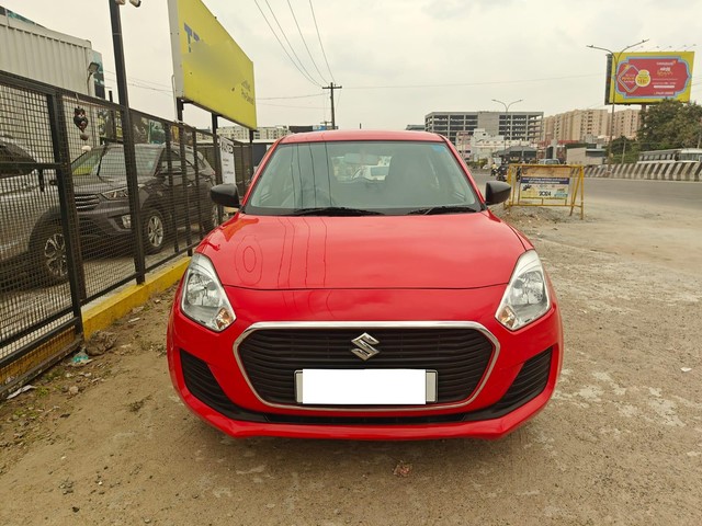 Second-hand 2020 Maruti Swift LXI for sale in Chennai-6