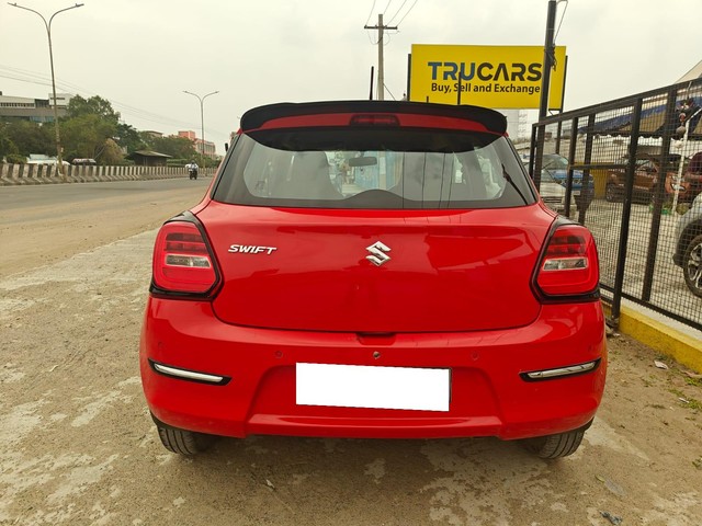 Second-hand 2020 Maruti Swift LXI for sale in Chennai-2