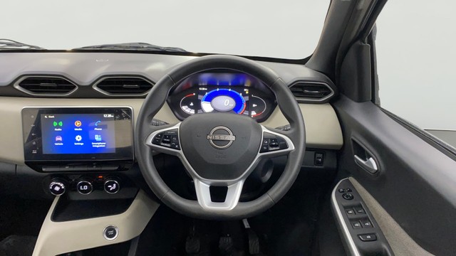 Second-hand 2021 Nissan Magnite XV BSVI for sale in Thane-12