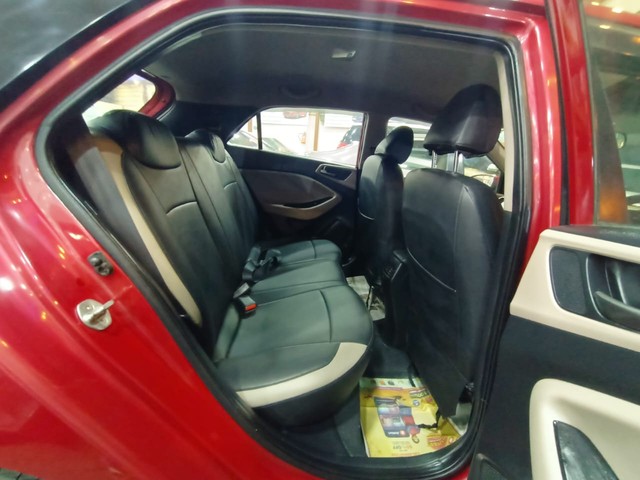 Second-hand 2017 Hyundai i20 Sportz 1.2 for sale in Bangalore-5