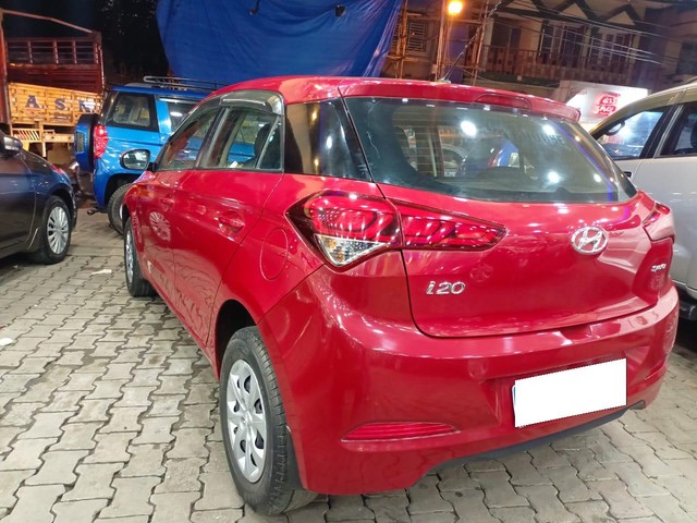Second-hand 2017 Hyundai i20 Sportz 1.2 for sale in Bangalore-7