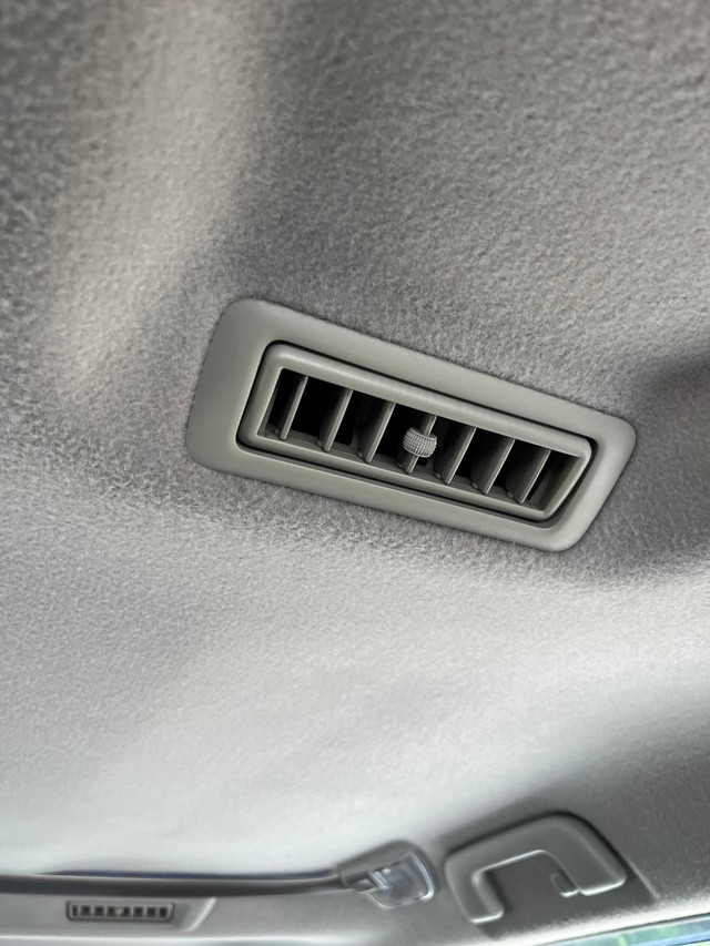 Second-hand 2019 Toyota Innova Crysta 2.8 ZX AT BSIV for sale in Mumbai-49