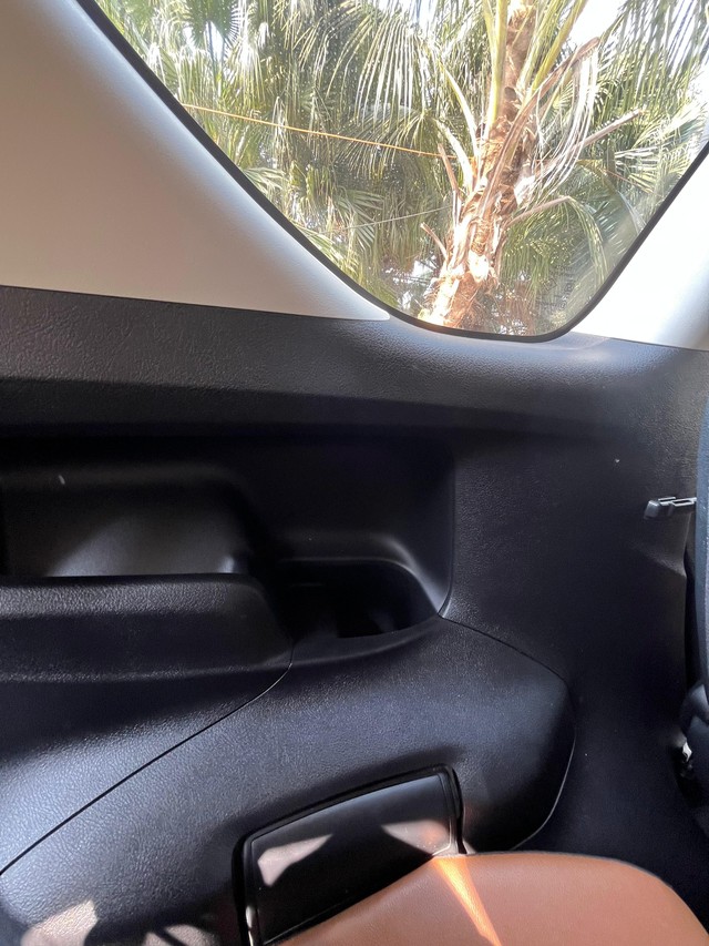 Second-hand 2019 Toyota Innova Crysta 2.8 ZX AT BSIV for sale in Mumbai-54