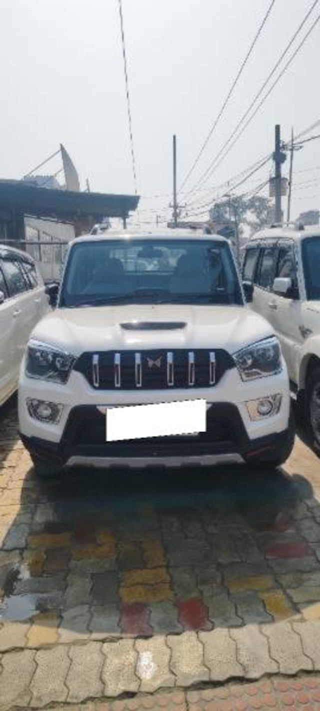 Second-hand 2018 Mahindra Scorpio S3 7 Seater for sale in Muzaffarpur-2
