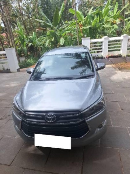 Second-hand 2018 Toyota Innova Crysta 2.4 G MT 8S BSIV for sale in Kasaragod