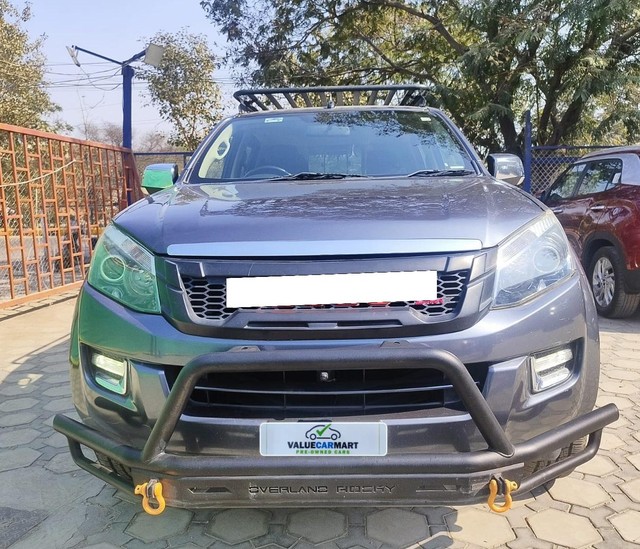 Second-hand 2018 Isuzu D-Max High for sale in Hyderabad-4