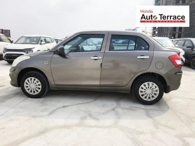 Second-hand 2015 Maruti Suzuki Swift Dzire LXI for sale in Chennai-6