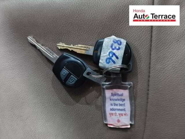 Second-hand 2015 Maruti Suzuki Swift Dzire LXI for sale in Chennai-11