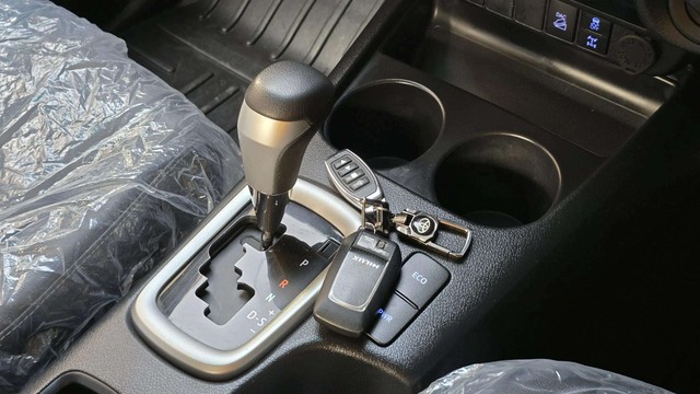 Second-hand 2024 Toyota Hilux High AT for sale in Gurgaon-8