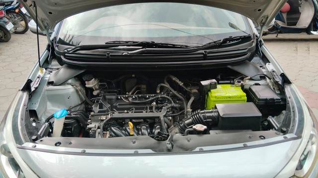 Second-hand 2019 Hyundai i20 Asta Option CVT BSIV for sale in Coimbatore-6